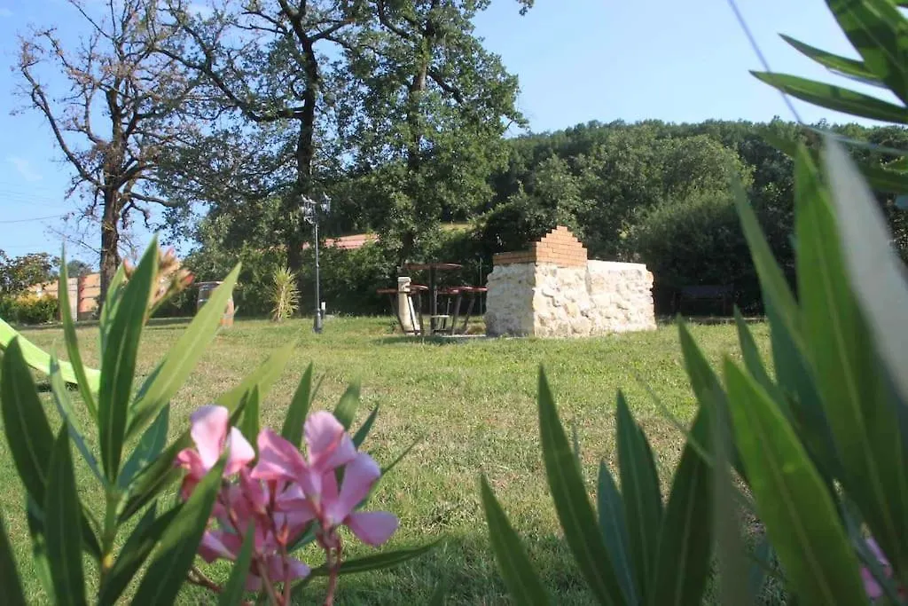 Hébergement de vacances Villa Domaine Sarromas à Fréjairolles France